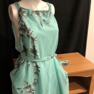 Pretty Aqua Blue-Green Chiffon Floral Maxi XL